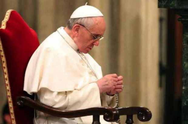 Los rosarios del Papa